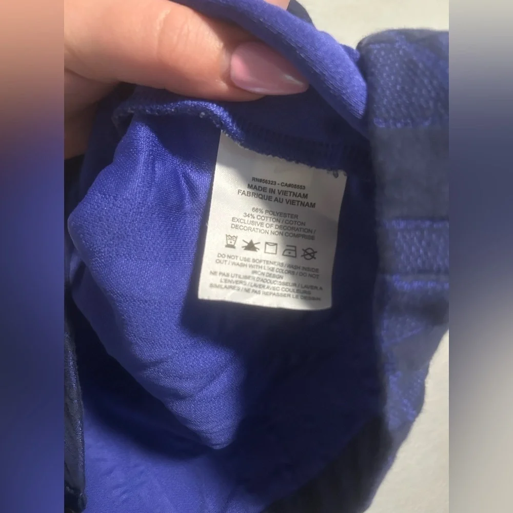 Nike sz medium